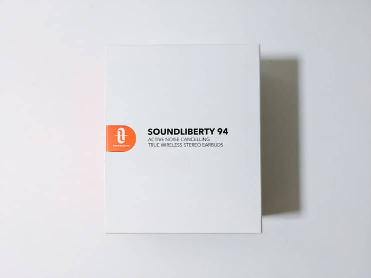 TaoTronics SoundLiberty 94外箱パッケージ外観