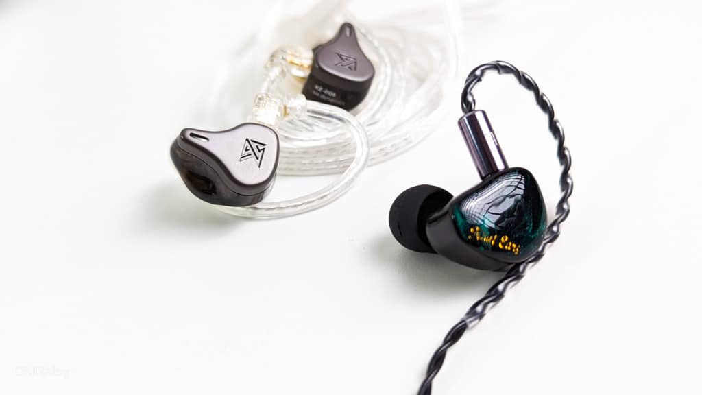 Kiwi Ears「Cadenza」との比較