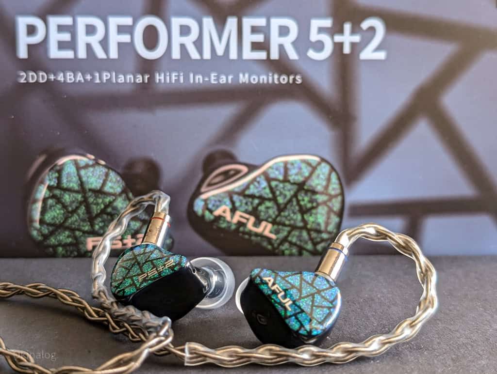 AFUL Performer7（5+2） レビュー。3.7万円2DD+4BA+マイクロプラナーによるハイブリッドIEM