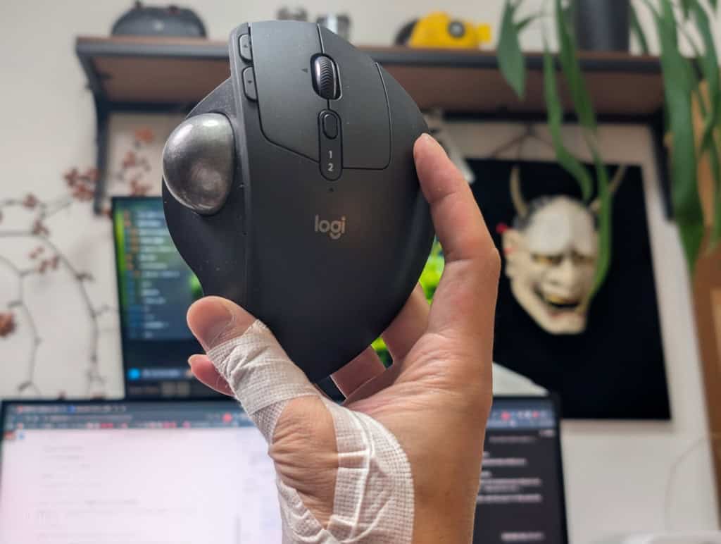 MX ERGO （ほぼ未使用） Logicool MX ERGO S MXTB2ほぼ未使用 Amazon