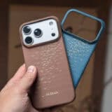 PITAKAの新作極薄ケース「浮金躍金」シリーズはiPhone17Proをひとつの芸術作品にするケースだ