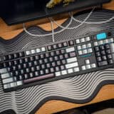 Chilkey ND104レビュー｜重さ2.2kgのフルサイズキーボードが放つ究極ギャップ萌え打鍵感