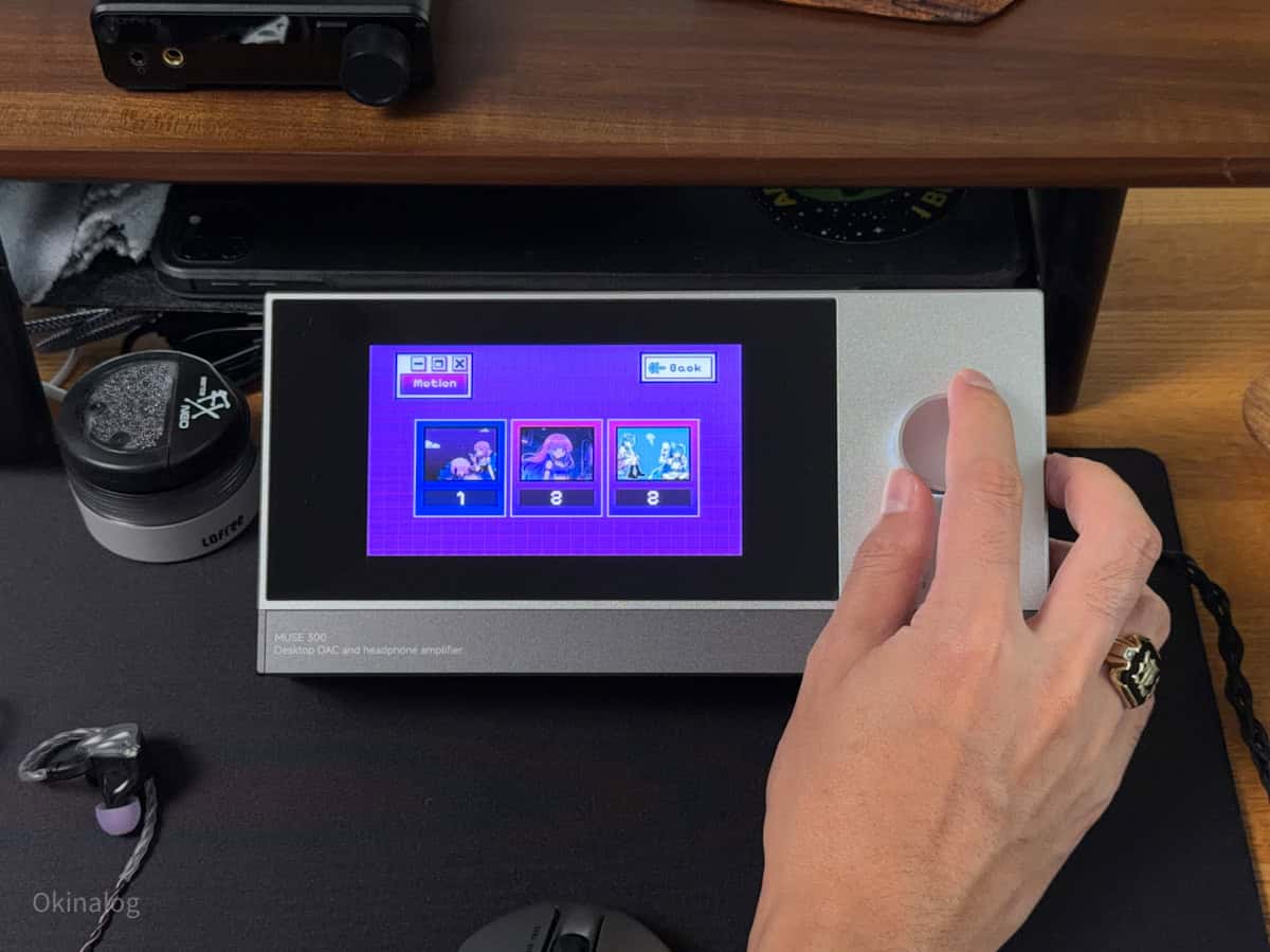 MUSEHIFI MUSE300を操作している様子