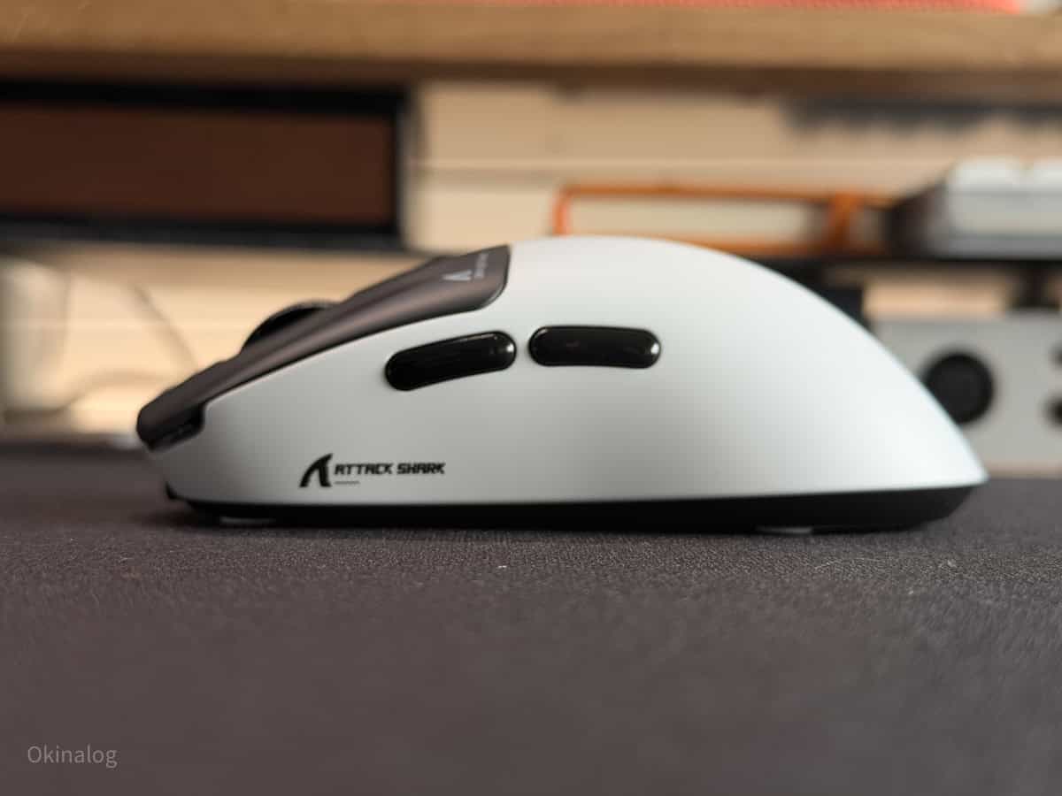 F1 Air左側面